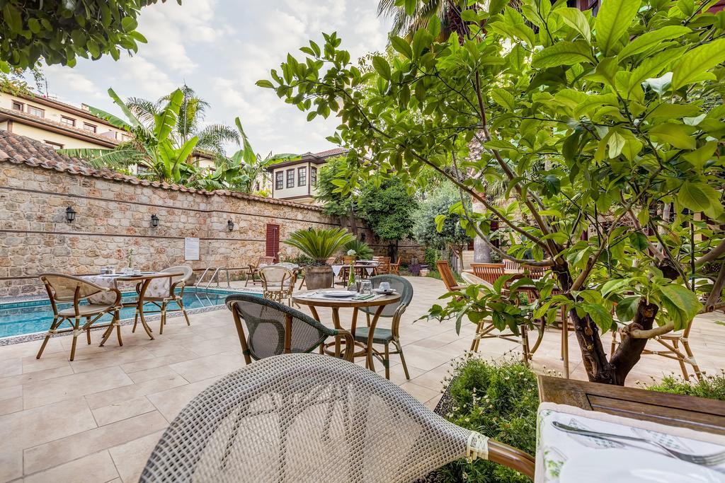 Delight Deluxe Kaucuk Hotel (Adults Only) Antalya Luaran gambar