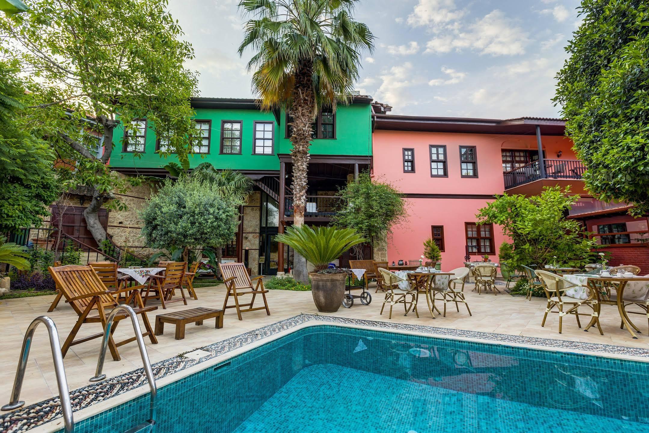 Delight Deluxe Kaucuk Hotel (Adults Only) Antalya Luaran gambar